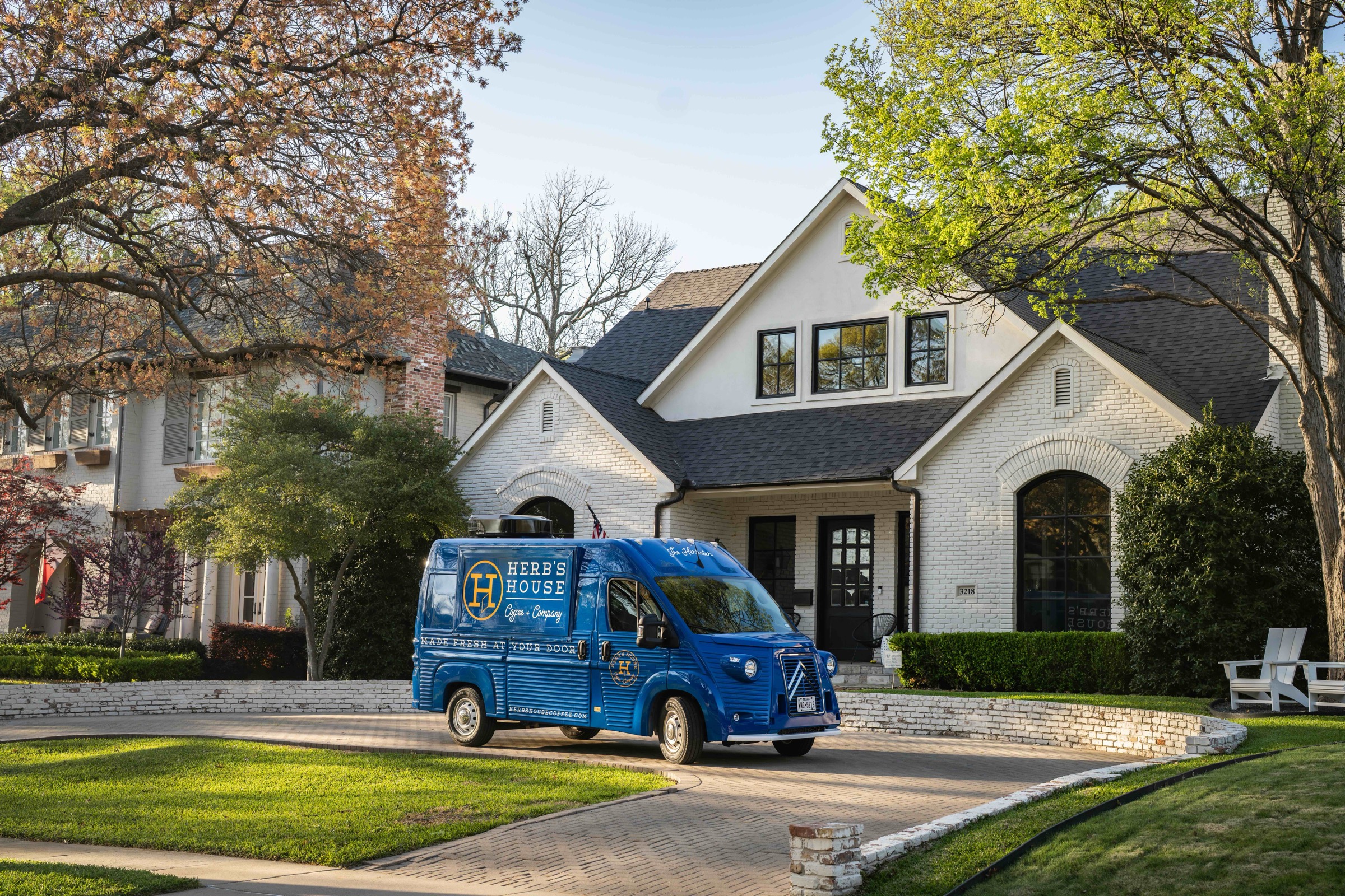 Herb's House Coffee van